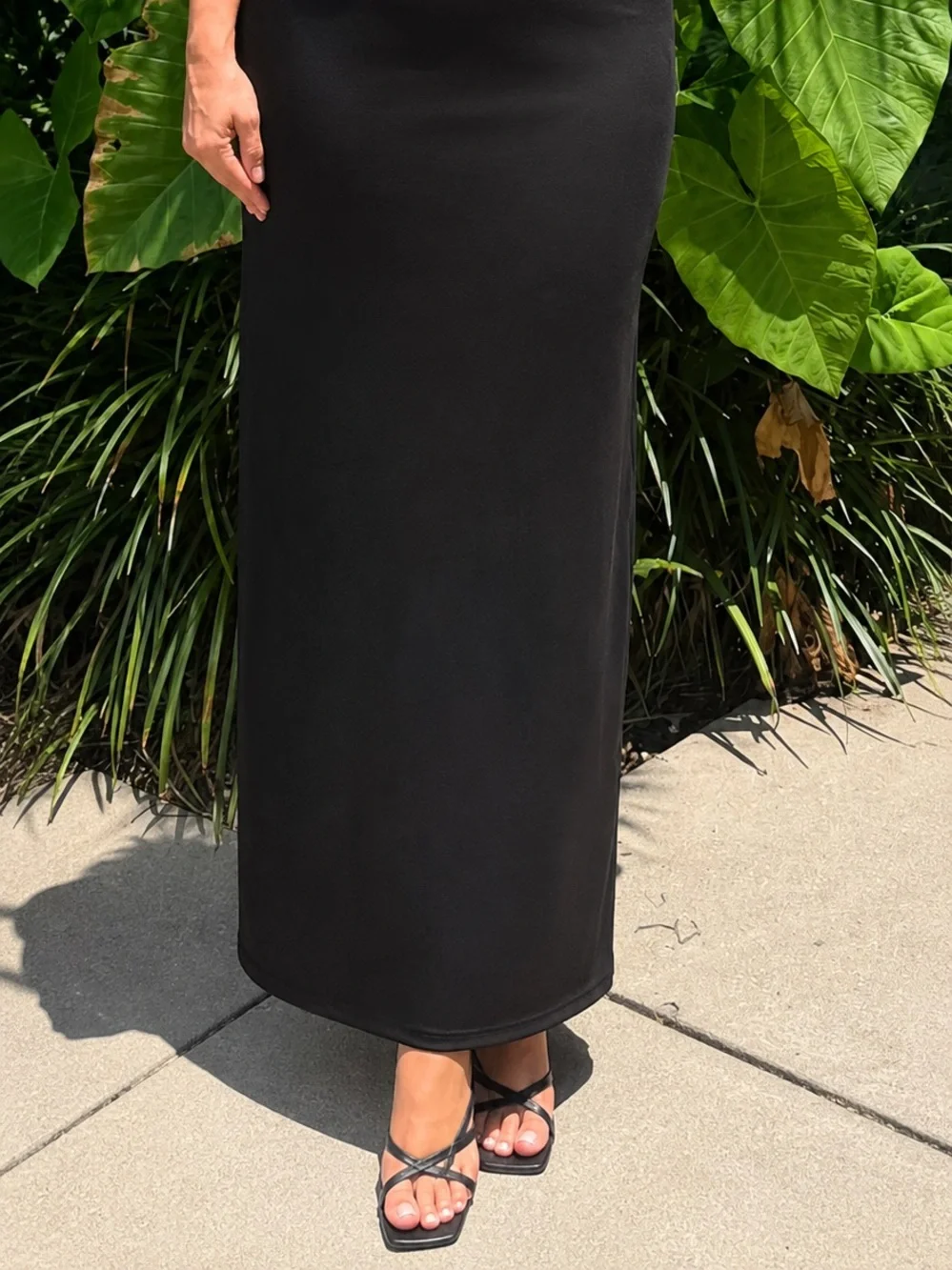 ✨ Laundry by Shelli Segal Black Halter Maxi Dress | Size 10 ✨